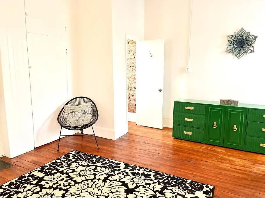 Holiday home A Hidden Gem Near Nulu/Downtown. Villa Louisville United States